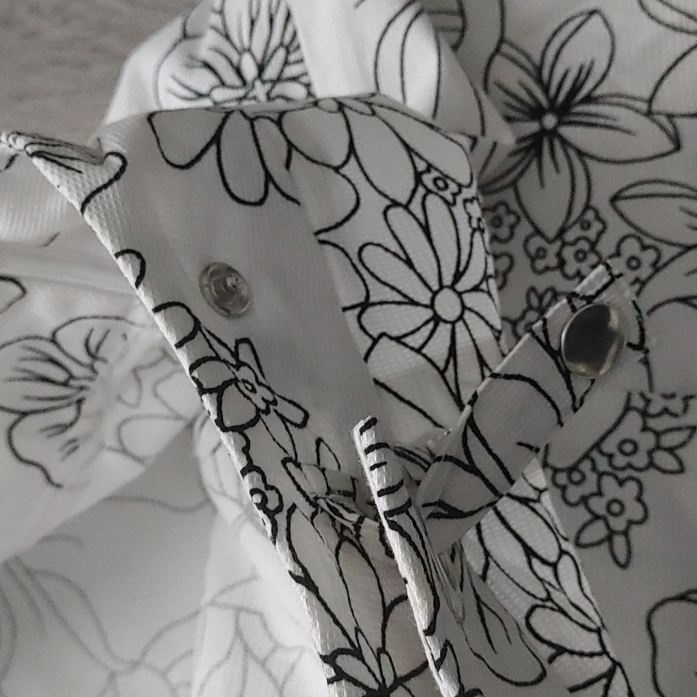 Women's Size 16 Versailles White Mini Skirt With Black Outlined Flowers Y2K - Picture 5 of 12